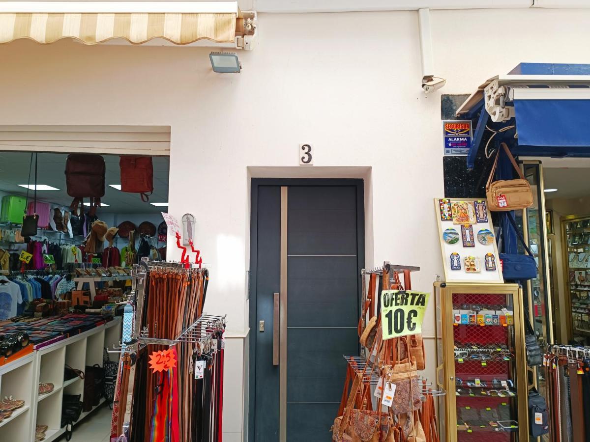 Baj - Apartamentos En Playa Bajondillo, 托雷莫利诺斯 外观 照片